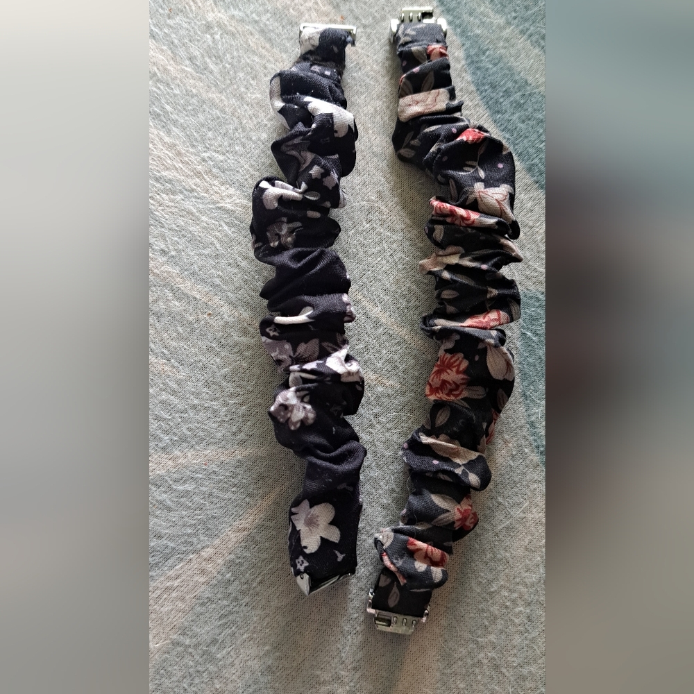 Scrunchie Bands for Fitbit Versa 4/Versa 3/Sense/Sense 2 strap for Women,Replace